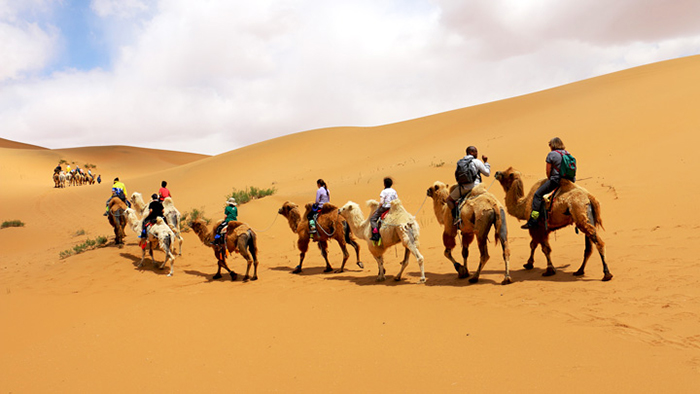 Sa mạc Tengger hấp dẫn du khách bằng thế mạnh du lịch phiêu lưu mạo hiểm - Ảnh 9.