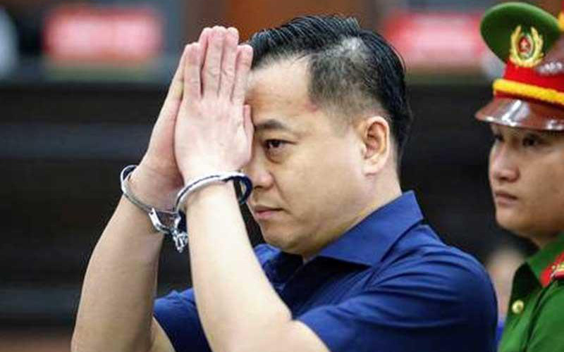 Vì sao cựu Phó Tổng cục Tình báo Nguyễn Duy Linh bị đề nghị truy tố kịch khung tội &quot;nhận hối lộ&quot;?