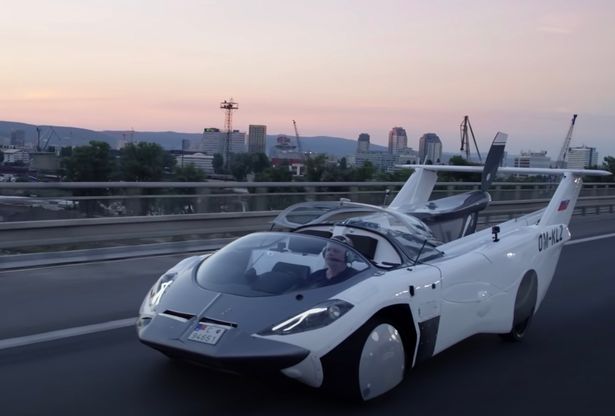 Thiết kế ô tô có khả năng bay cao gần 2.500m hệt như trong phim viễn tưởng - Ảnh 3.