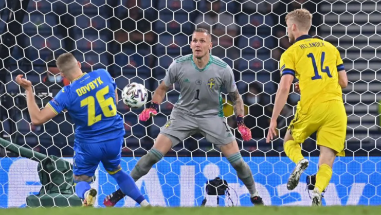 Kết quả EURO 2020 ngày 30/6: Thắng siêu kịch tính, Ukraine vào tứ kết gặp Anh - Ảnh 2.