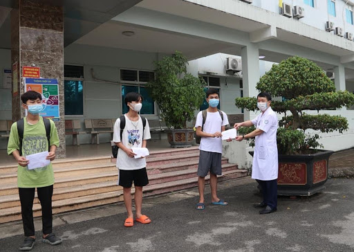 Bắc Ninh: Dịch Covid-19 đã được kiểm soát, giải thể 3 bệnh viện dã chiến, các huyện trở lại trạng thái bình thường - Ảnh 3.