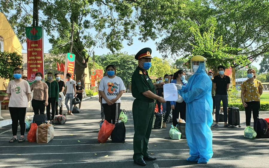 Bắc Ninh: Dịch Covid-19 đã được kiểm soát, giải thể 3 bệnh viện dã chiến, các huyện trở lại trạng thái bình thường - Ảnh 1.