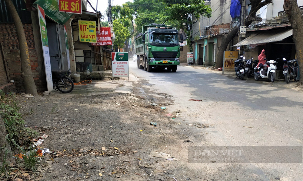 Quận Nam Từ Liêm: Xe tải tung hoành, đường 70 xuống cấp nghiêm trọng, người dân sống như bị “tra tấn” - Ảnh 5.