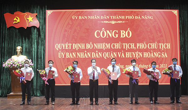 Đà Nẵng bổ nhiệm Chủ tịch, Phó chủ tịch UBND huyện đảo Hoàng Sa - Ảnh 1.