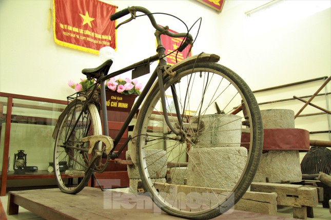 Bảo tàng đồ cổ 'độc nhất vô nhị' ở Hà Nội - Ảnh 13.
