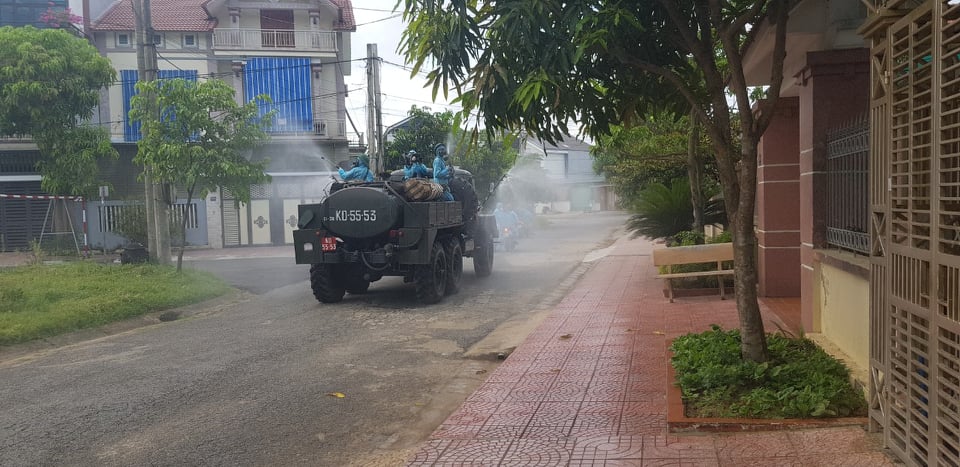 Hà Tĩnh: Bệnh viện Đa khoa tỉnh hoạt động trở lại sau thời gian tạm dừng hoạt động - Ảnh 1.