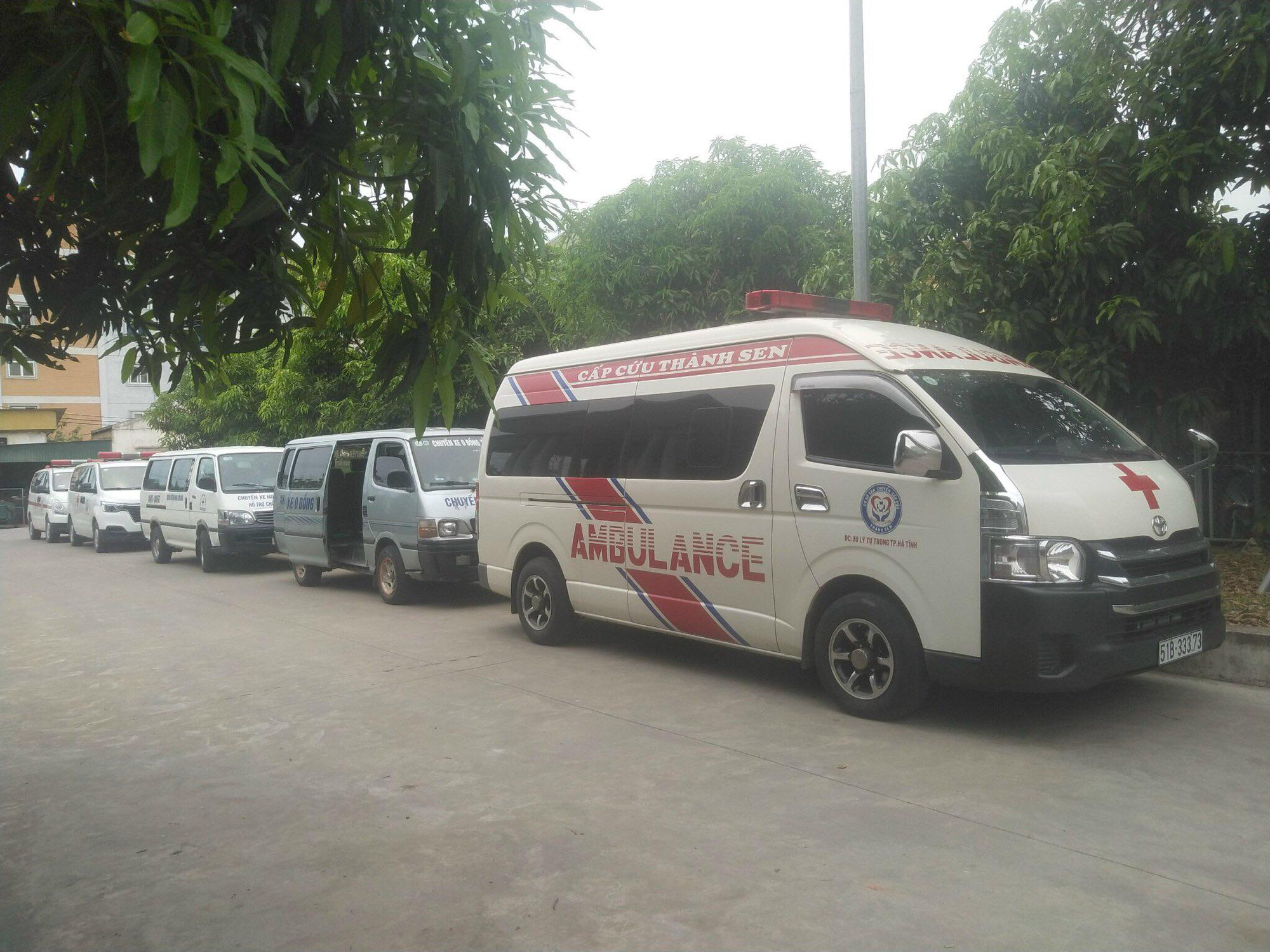 Những chuyến xe miễn phí chở bệnh nhân về quê giữa tâm dịch Covid-19 ở Hà Tĩnh - Ảnh 1.