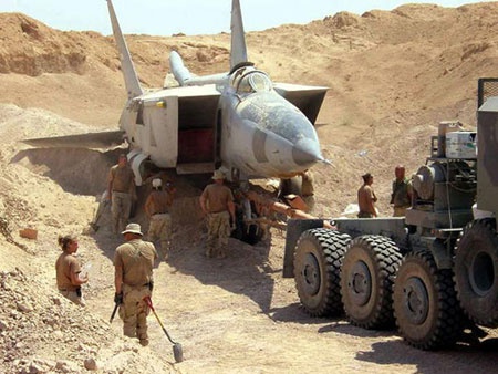 Giải mã vụ Iraq chôn giấu 800 máy bay chiến đấu trong sa mạc - Ảnh 7.