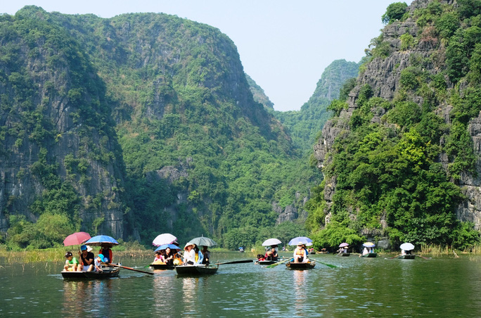 Ninh Bình: Khám phá vẻ đẹp như tranh “Hạ Long trên cạn” Tam Cốc-Bích Động - Ảnh 1.