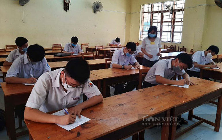 Covid-19: Phú Yên vẫn tổ chức thi tốt nghiệp THPT, chia làm 2 đợt - Ảnh 1.