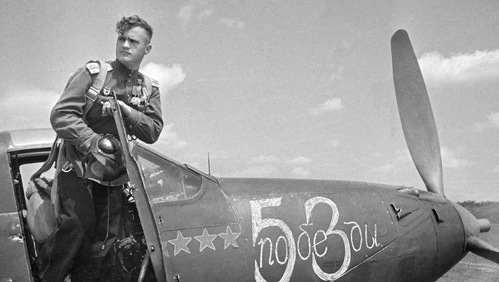 3 phi công hàng đầu của Liên Xô trong Thế chiến II: Bắn hạ 180 máy bay - Ảnh 3.