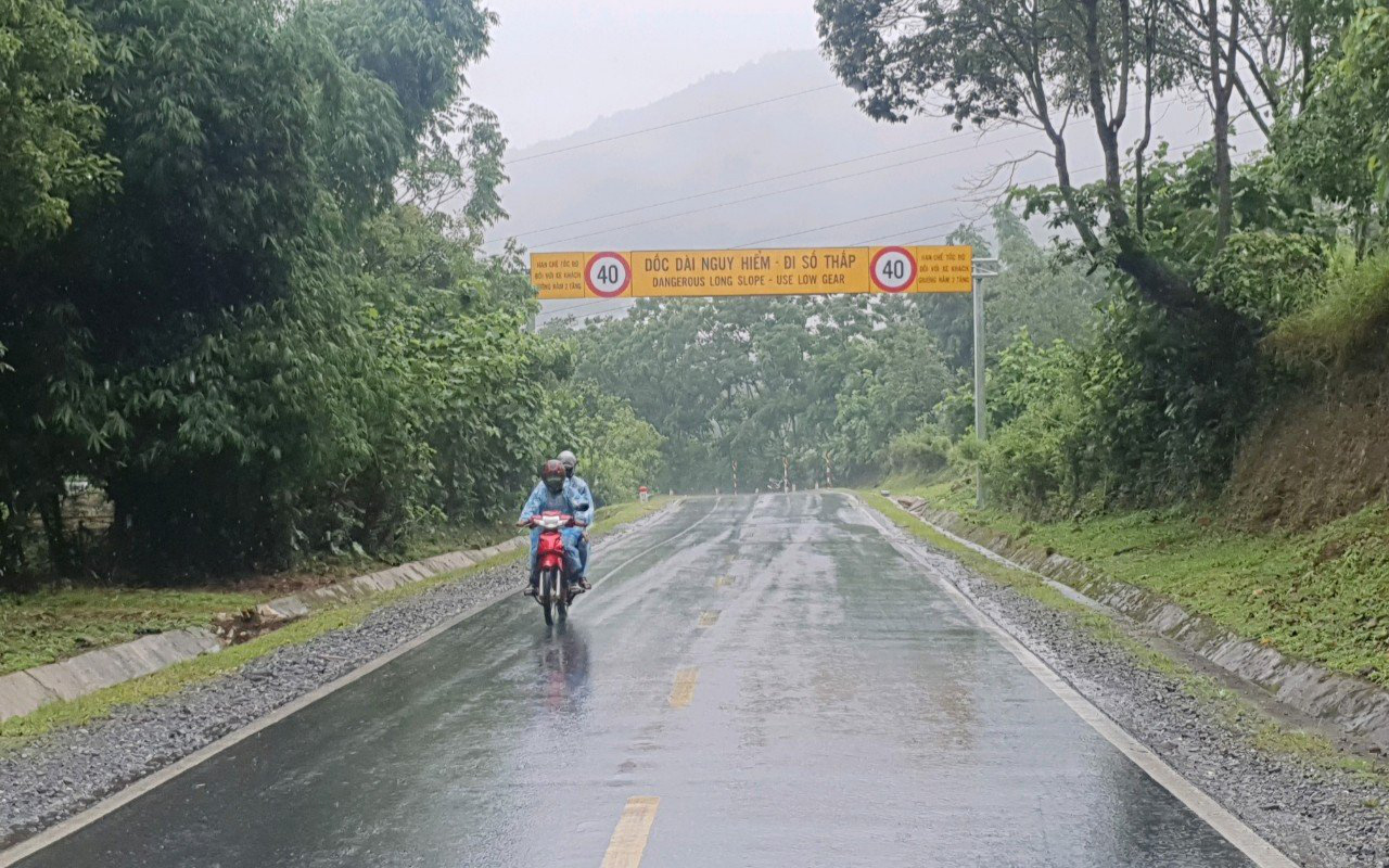 Lai Châu: Nỗ lực xử lý các điểm đen tai nạn giao thông trên Quốc lộ 4D