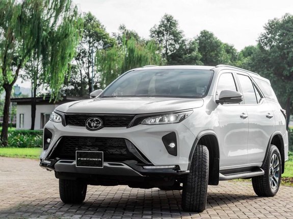 Toyota Fortuner mãi là “bại tướng” vì lộ quá nhiều yếu điểm - Ảnh 1.