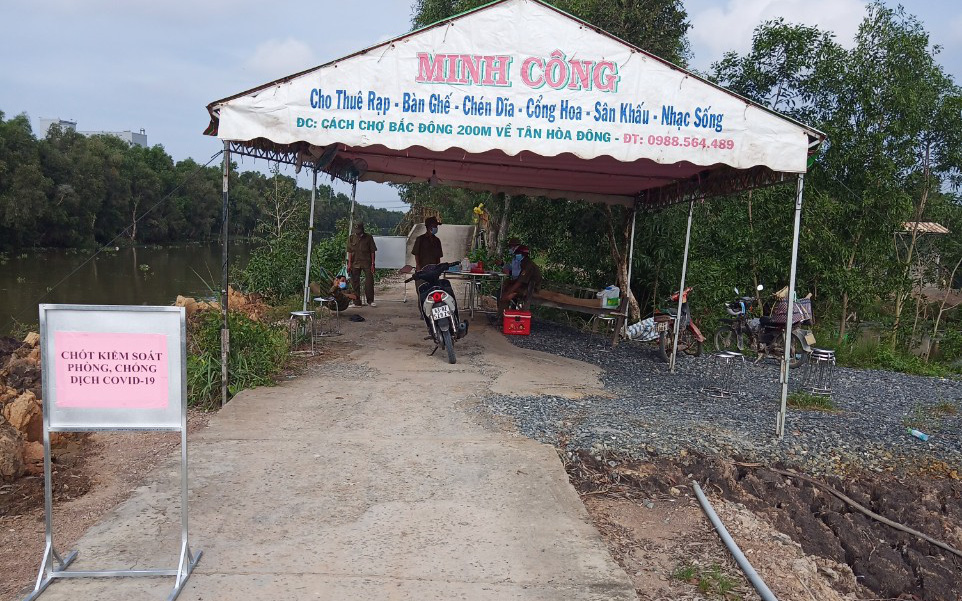 Vụ đốn khóm phải có “giấy thông hành”ở Tiền Giang: Chỉ cho phép nếu thuê nhân công trên địa bàn xã