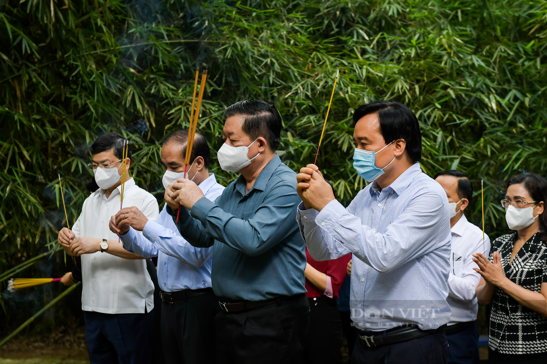 Trưởng Ban Tuyên giáo Trung ương thăm và tặng quà tri ân tại &quot;Thủ đô kháng chiến&quot;  - Ảnh 3.