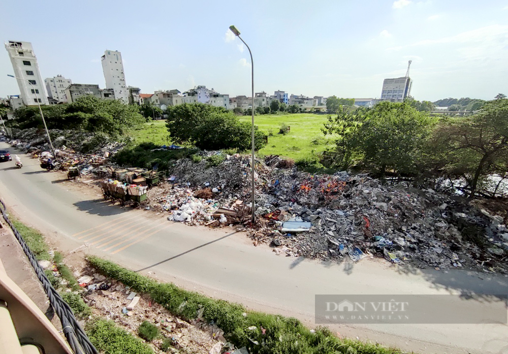 Hoài Đức, Hà Nội: &quot;Núi rác&quot; tự phát đang hình thành ở An Khánh hết năm này qua năm khác - Ảnh 1.