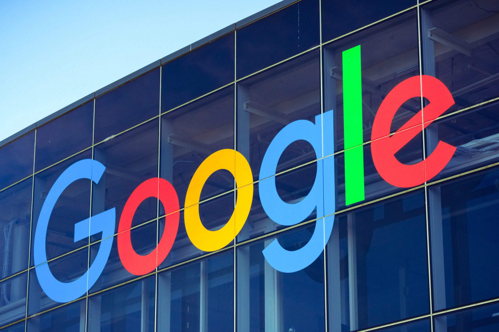 Google bị phạt khoản tiền kỷ lục do vi phạm bản quyền - Ảnh 1.