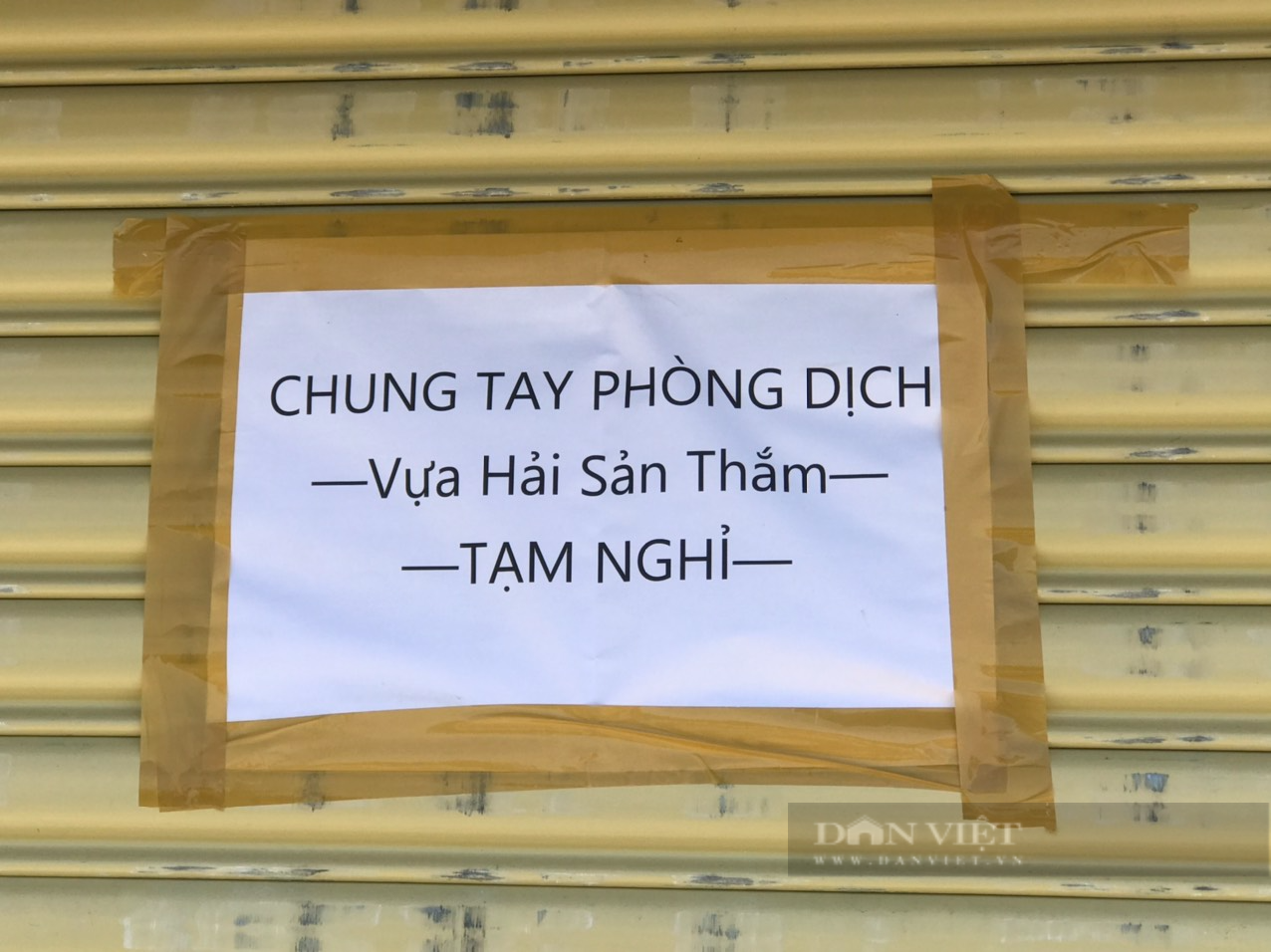 Khánh Hòa: Nhiều hàng quán &quot;đóng kín cửa&quot; vì dịch Covid-19  - Ảnh 3.