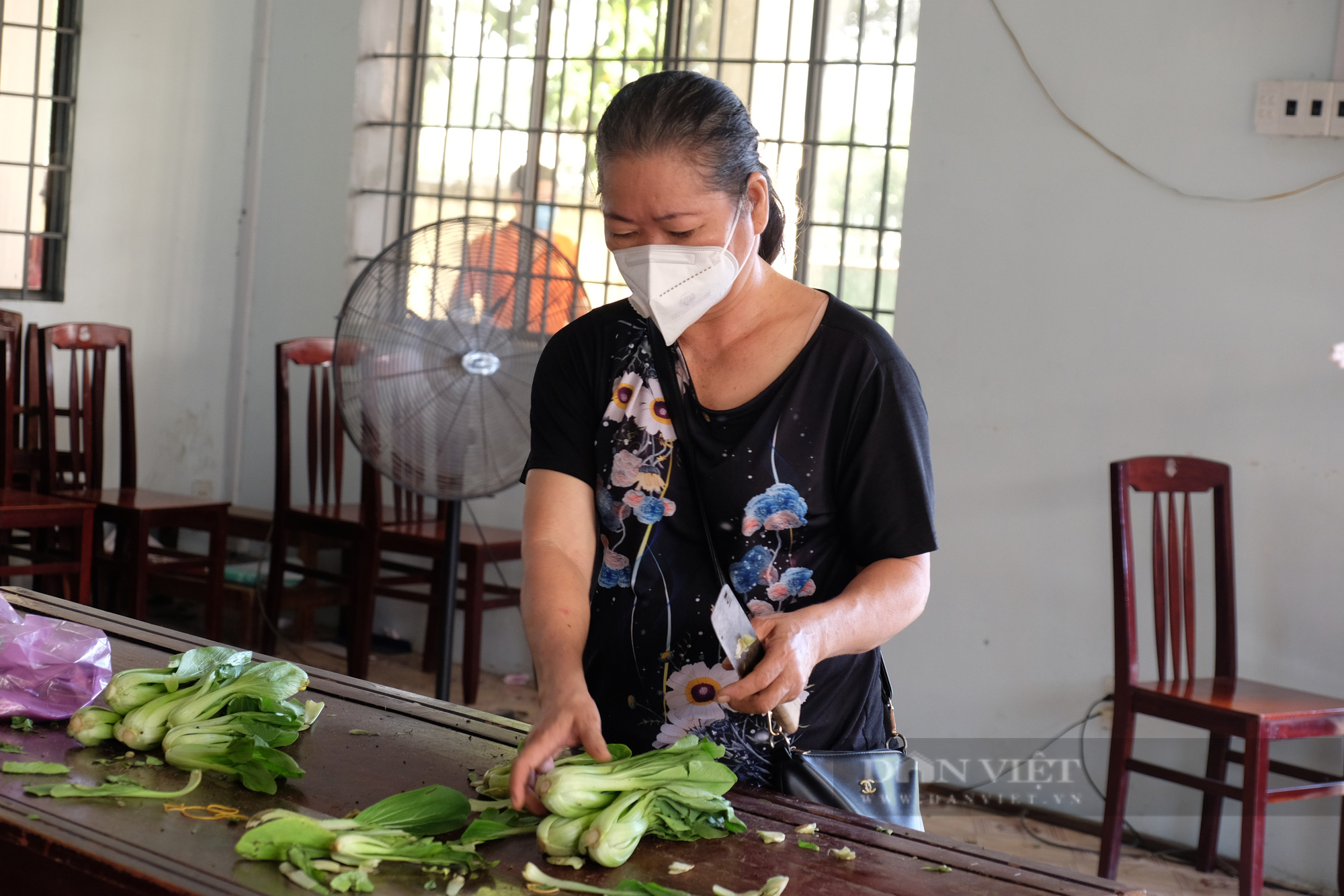 Đồng Nai: Mở nhiều quầy hàng bình ổn giá ở khu phong tỏa - Ảnh 1.