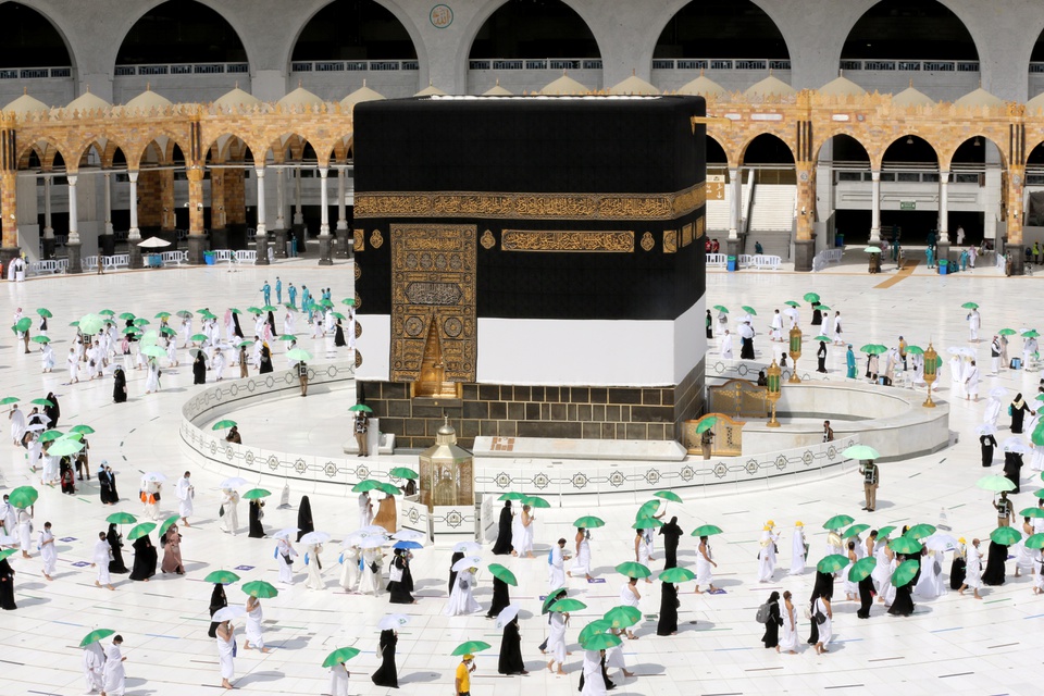 60.000 tín đồ Hồi giáo sẽ đến Mecca hành hương giữa đại dịch - Ảnh 2.