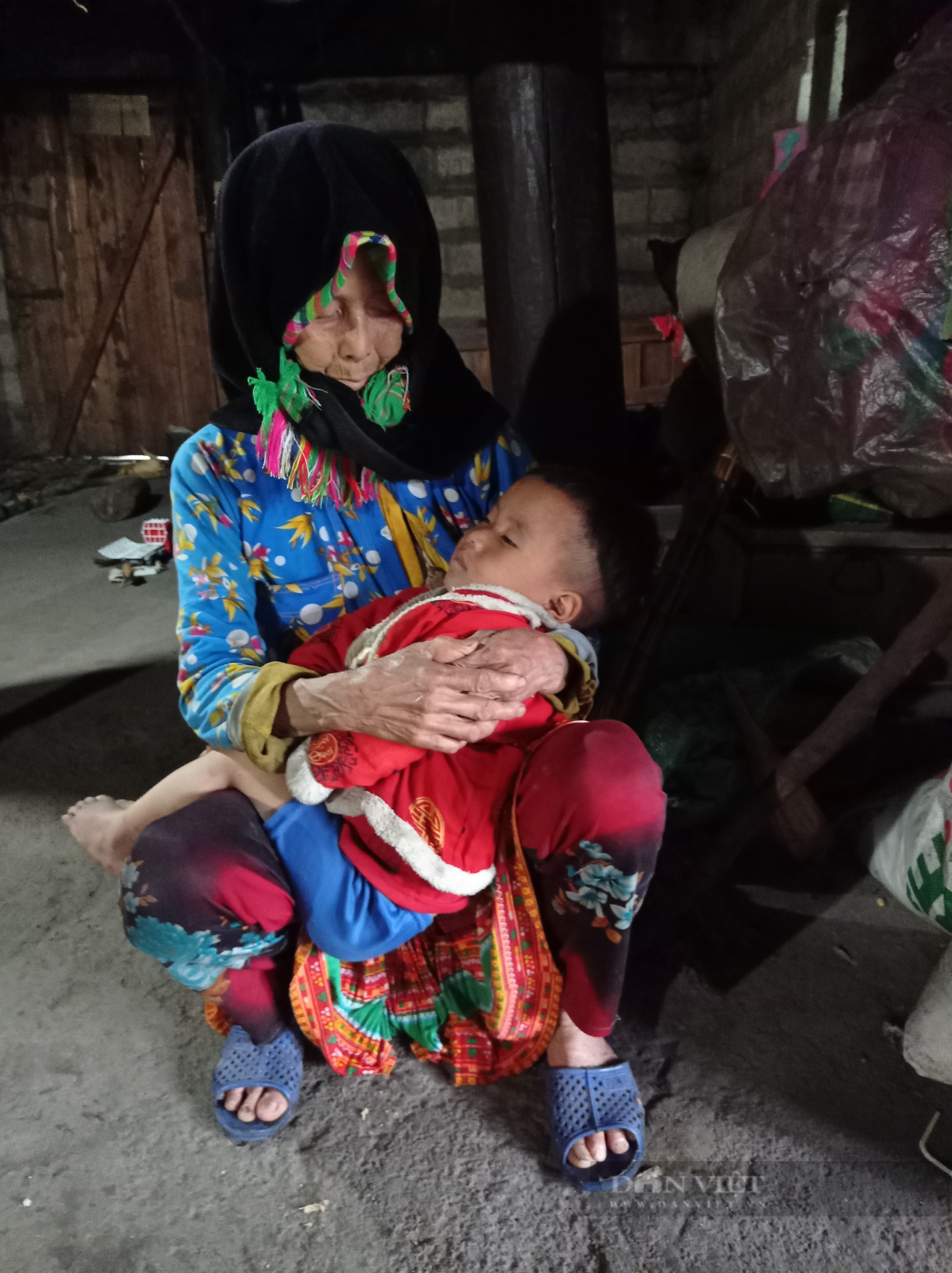 MS 012021: Hà Giang: Bà nội 72 tuổi nuôi 4 cháu mồ côi cha - Ảnh 3.