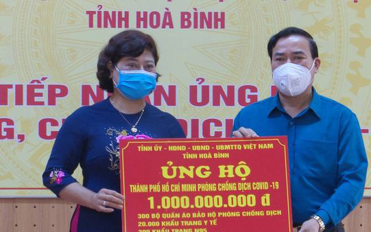 Hoà Bình: Ủng hộ TP. Hồ Chí Minh 1 tỷ đồng và quần áo bảo hộ, khẩu trang y tế phòng chống dịch Covid-19