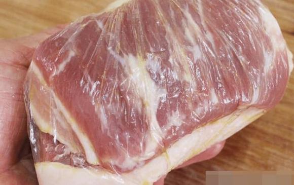 Không bảo quản thịt lợn trực tiếp trong tủ lạnh. Hãy học một mẹo nhỏ từ người bán hàng, thịt lợn không bị hư hỏng - Ảnh 6.