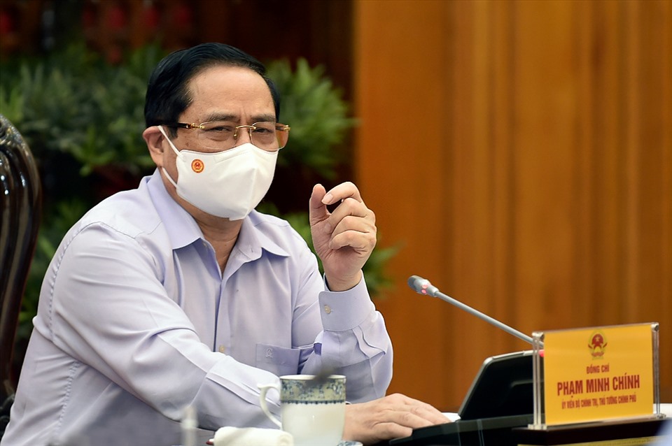 Thủ tướng Phạm Minh Chính yêu cầu kiểm tra, làm rõ thông tin ‘tiêm vaccine không cần đăng ký’ - Ảnh 1.
