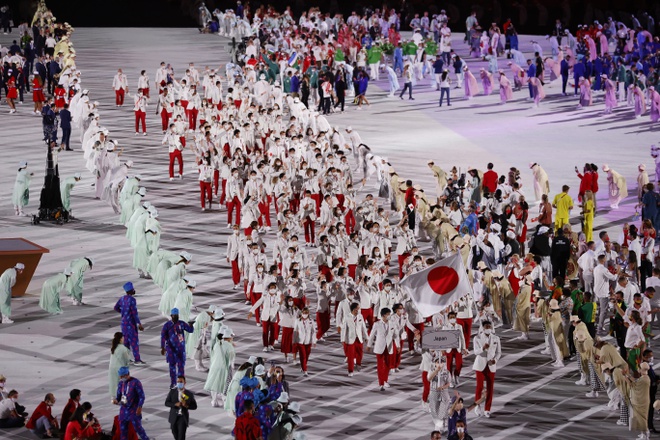 Loạt hình ảnh ấn tượng nhất tại lễ khai mạc Olympic Tokyo 2020 - Ảnh 12.