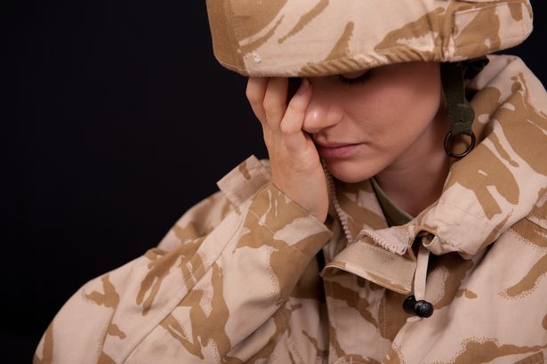 Hơn 50% phụ nữ phục vụ trong quân đội Anh từng bị quấy rối, lạm dụng tình dục - Ảnh 1.