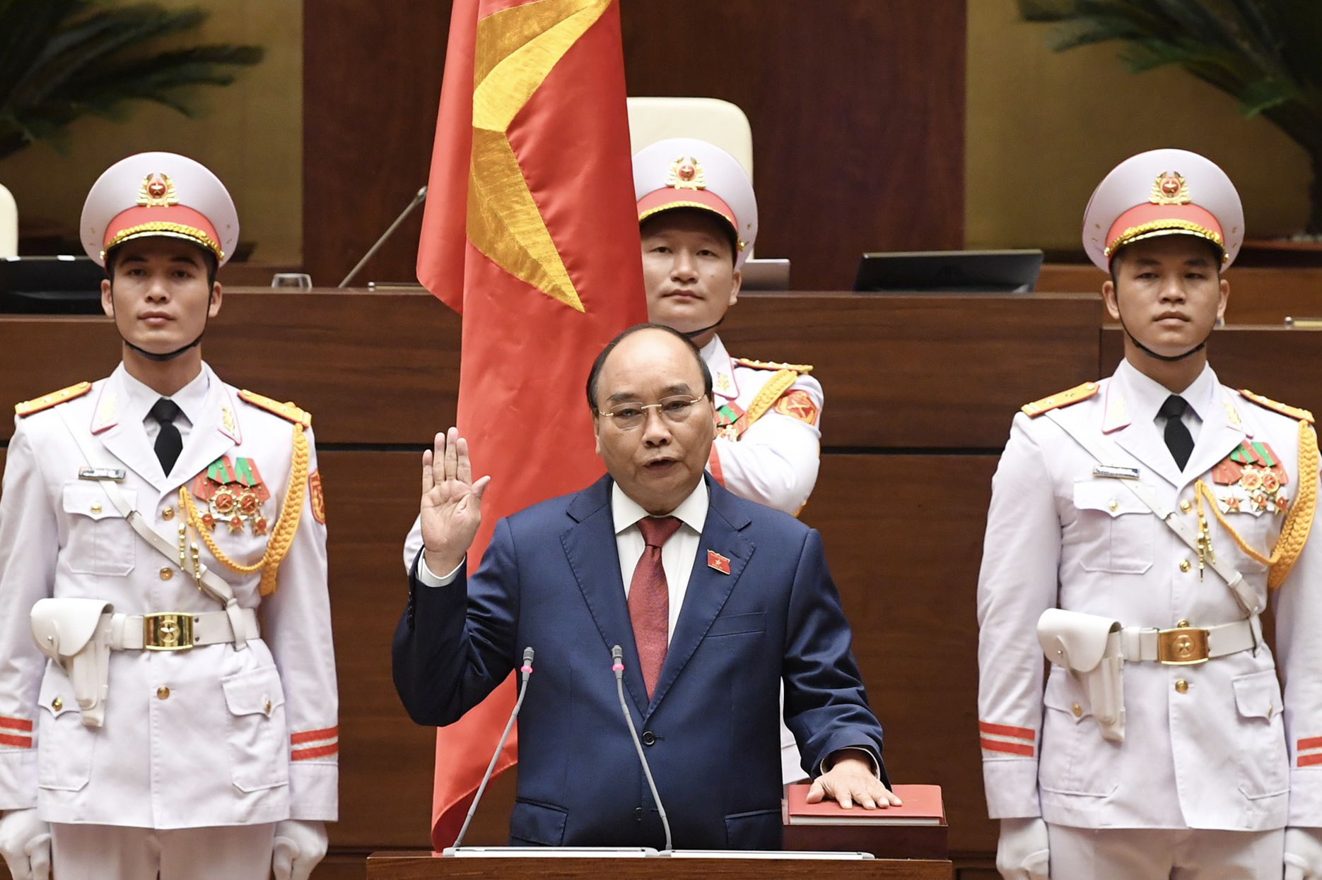 Toàn cảnh Lễ tuyên thệ nhậm chức của Chủ tịch nước Nguyễn Xuân Phúc - Ảnh 3.