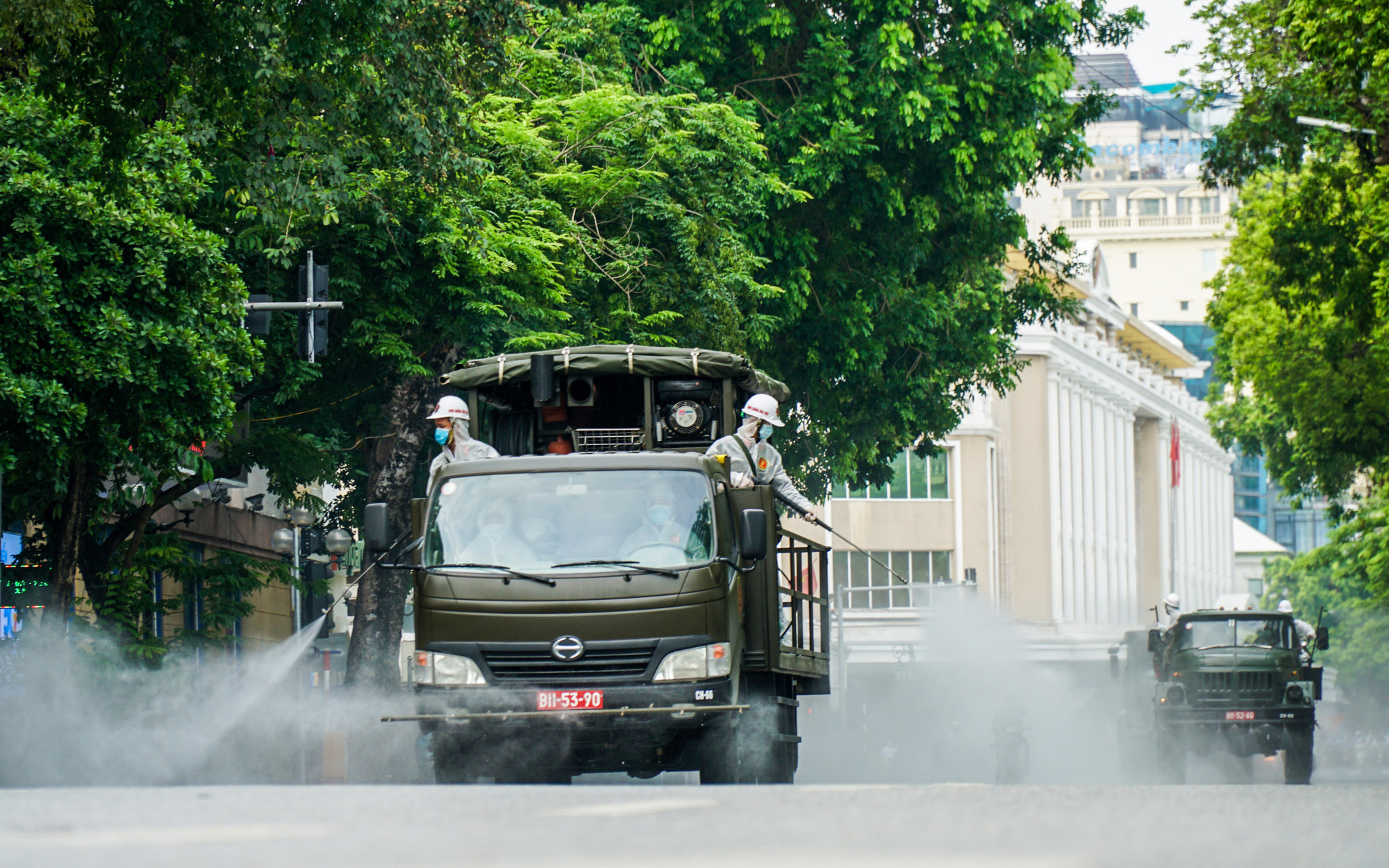 Hà Nội: Phun khử khuẩn 10 phường phố cổ và quanh hồ Hoàn Kiếm