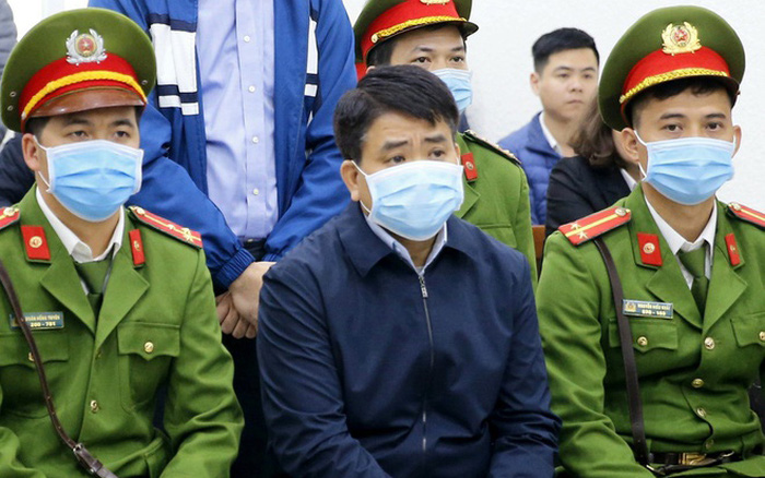 Cơ quan điều tra: Cựu chủ tịch Hà Nội Nguyễn Đức Chung không thừa nhận sai phạm - Ảnh 1.