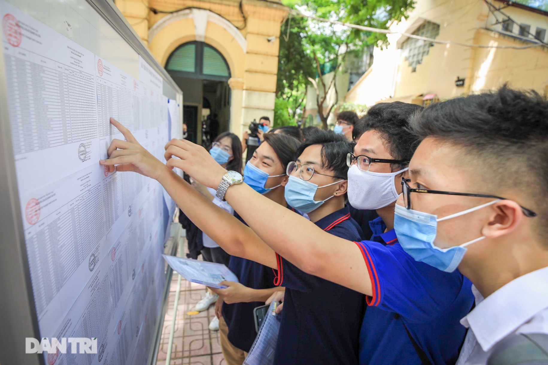 Điểm thi tốt nghiệp có môn &quot;vênh&quot; gần 4 điểm so với học bạ &quot;báo động&quot; điều gì? - Ảnh 1.