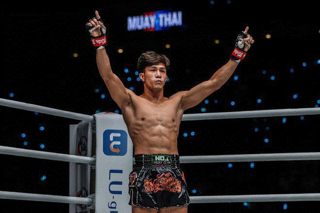 Nguyễn Trần Duy Nhất và 2 trận thắng tại Asia Fighting Championship: Hạ bệ võ thuật Trung Quốc - Ảnh 1.