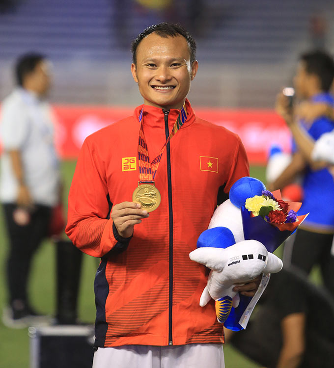 Trọng Hoàng: &quot;Dành tặng tấm HCV SEA Games trân quý gây quỹ chống Covid-19&quot; - Ảnh 1.