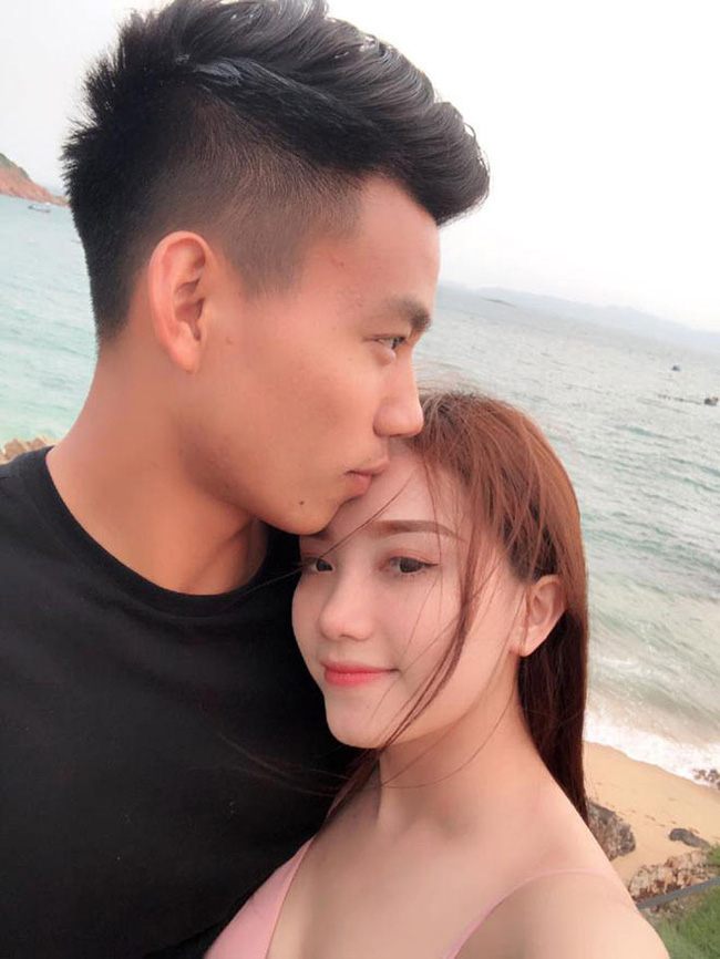 Sau khi chia tay hậu vệ Văn Thanh, hot girl Bảo Trân ngày càng gợi cảm - Ảnh 3.