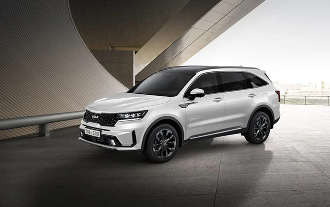 Kia Sorento 2022 sẽ thay đổi logo, kiểu dáng góc cạnh và hầm hố