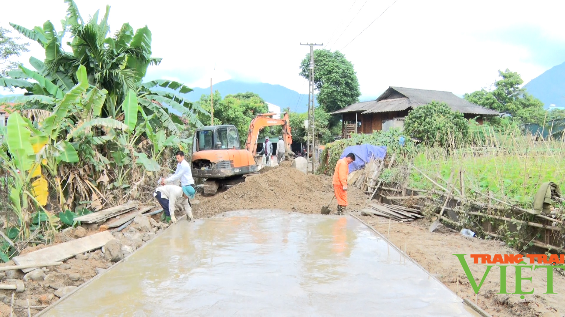 Sơn La: Phù Yên quyết tâm có thêm 2 xã đạt chuẩn NTM trong năm 2021 - Ảnh 2.