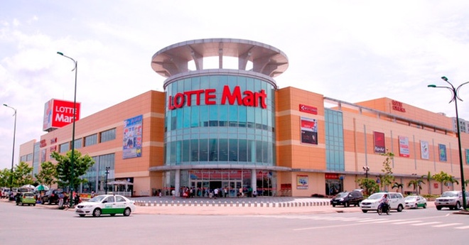 Siêu thị Lotte Mart quận 7 tạm đóng cửa - Ảnh 1.