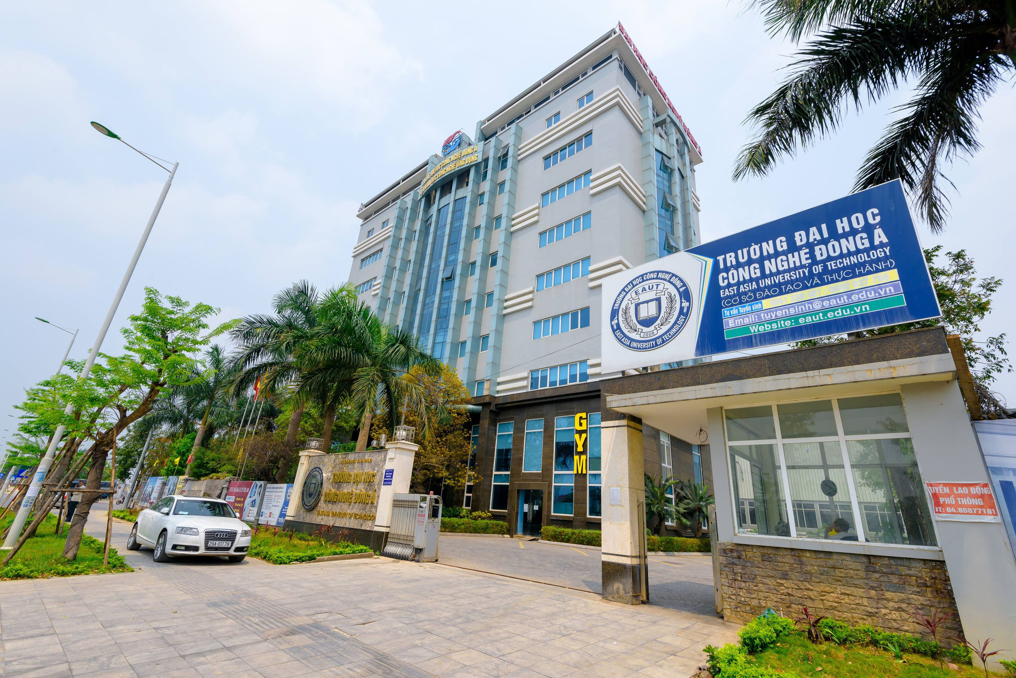 Trường Đại học đầu tiên của Việt Nam được chuyển sang mô hình Đại học