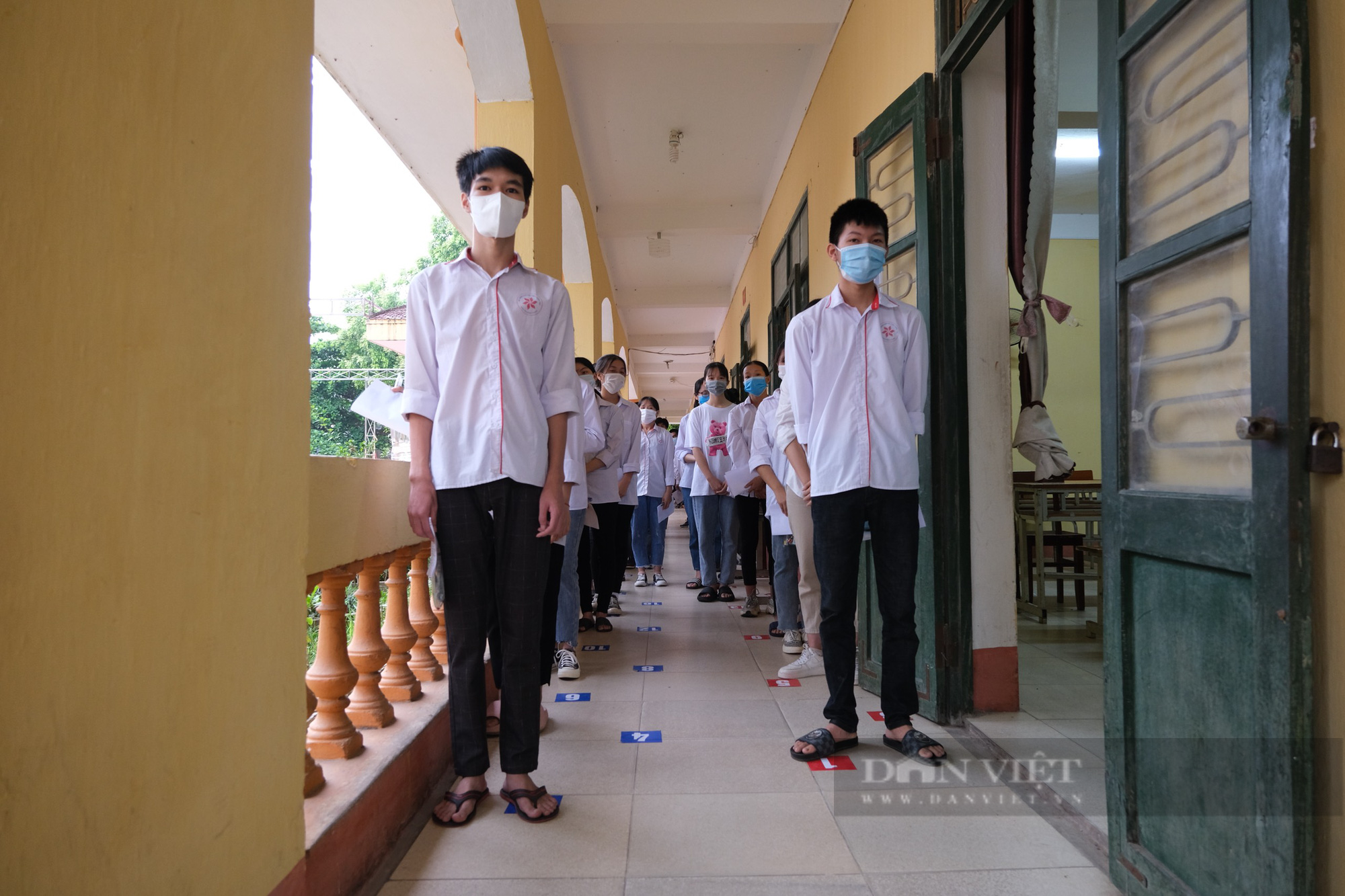 Bắc Giang: Thí sinh thi tốt nghiệp THPT có nguy cơ cao được ngồi phòng riêng biệt - Ảnh 9.