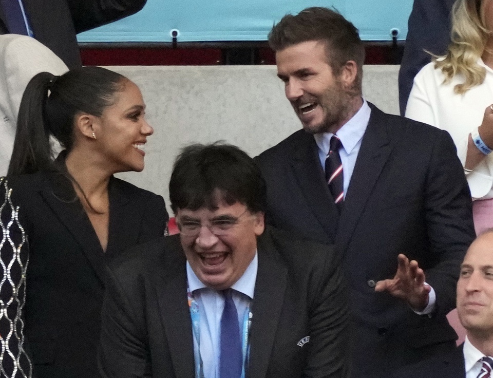 Hoàng tử, Thủ tướng Anh cùng Beckham và dàn khách VIP chứng kiến chiến thắng nghẹt thở của tuyển Anh - Ảnh 6.