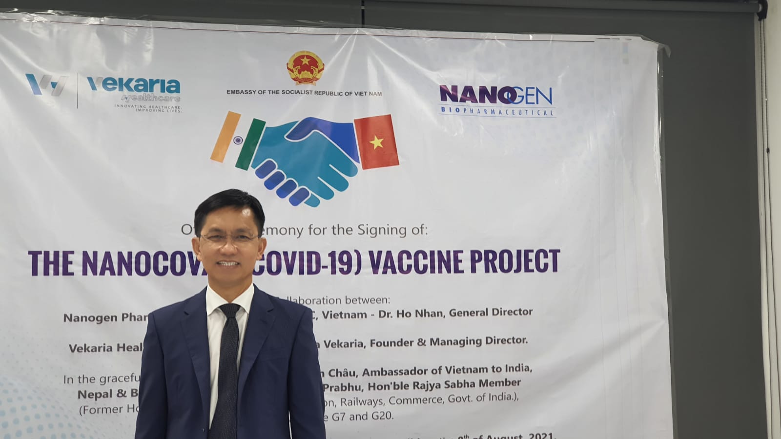 Công ty của Ấn Độ và Việt Nam ký thỏa thuận hợp tác sản xuất, phân phối vaccine Nanocovax - Ảnh 3.