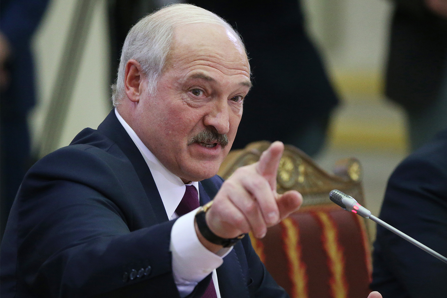 Tổng thống Belarus cảnh báo nguy cơ bùng nổ Thế chiến 3 - Ảnh 1.