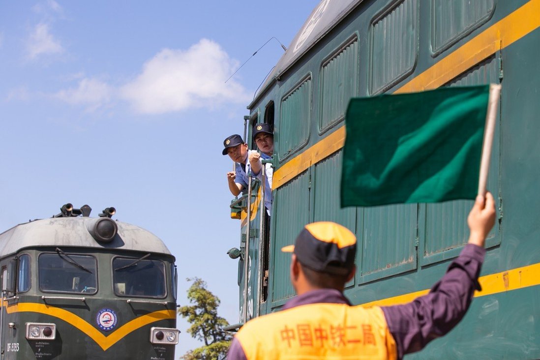 Tuyến đường sắt xuyên Á chạy qua Lào: chi phí quá lớn, Trung Quốc hưởng lợi nhiều hơn - Ảnh 1.