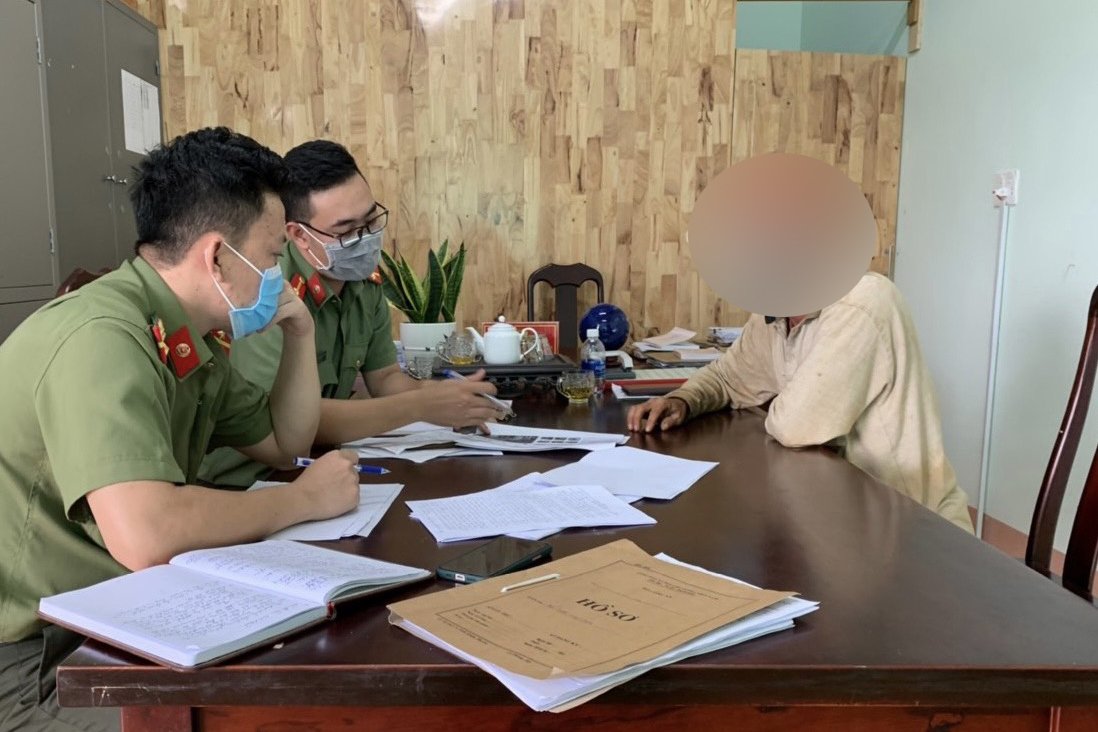 Đắk Nông: Bị phạt 5 triệu đồng vì xúc phạm Trưởng Công an xã trên Facebook - Ảnh 1.