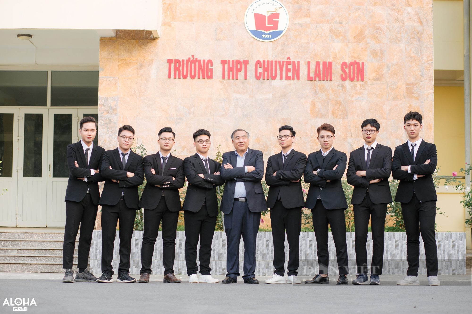 Nam sinh được tuyển thẳng vào ĐH Y Hà Nội: Học trường giỏi nhất tỉnh, tiết lộ gia thế càng đáng nể - Ảnh 2.