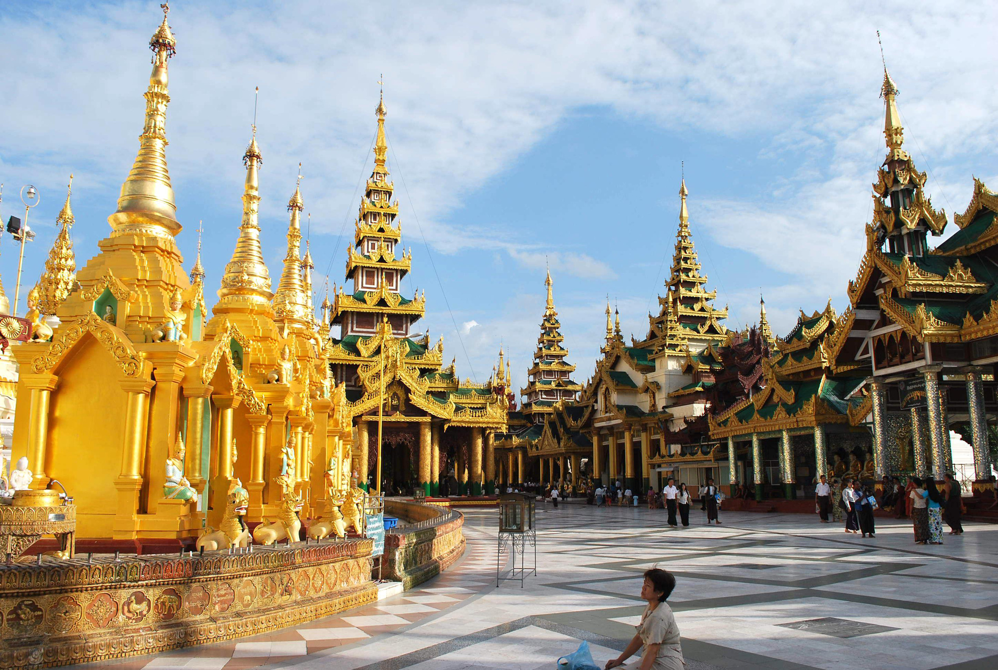 Top 10 ngôi chùa vừa đẹp vừa linh thiêng ở Châu Á - Ảnh 10.