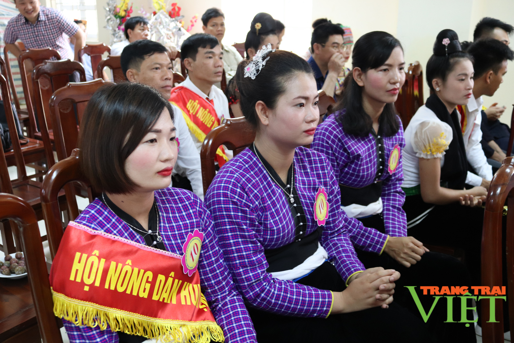 Hội Nông dân tỉnh Sơn La: Xây dựng tổ chức hội trong sạch, vững mạnh - Ảnh 2.